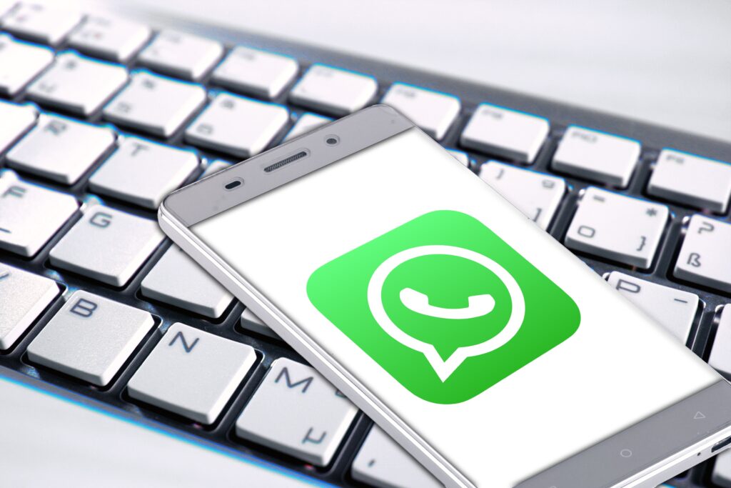 Cómo usar WhatsApp Business para conseguir más clientes: La Guía Definitiva